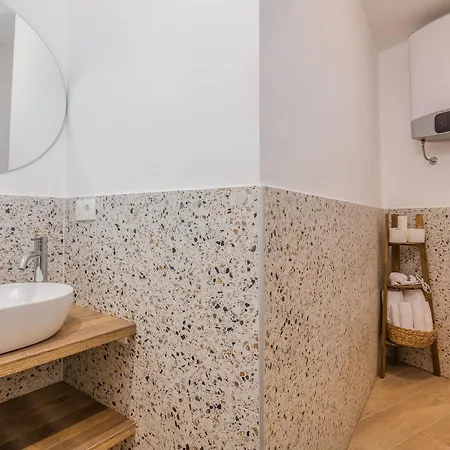 Apartman Paradise *
